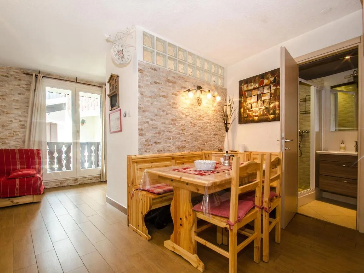 Studio Cosy A Chamonix Sud, Proche Centre, Balcon, 4 Pers, Parking, Wifi - Fr-1-343-235 0*,  Francia