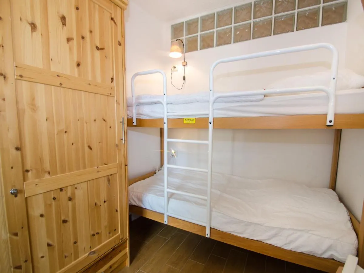 Apartamento Studio Cosy A Chamonix Sud, Proche Centre, Balcon, 4 Pers, Parking, Wifi - Fr-1-343-235